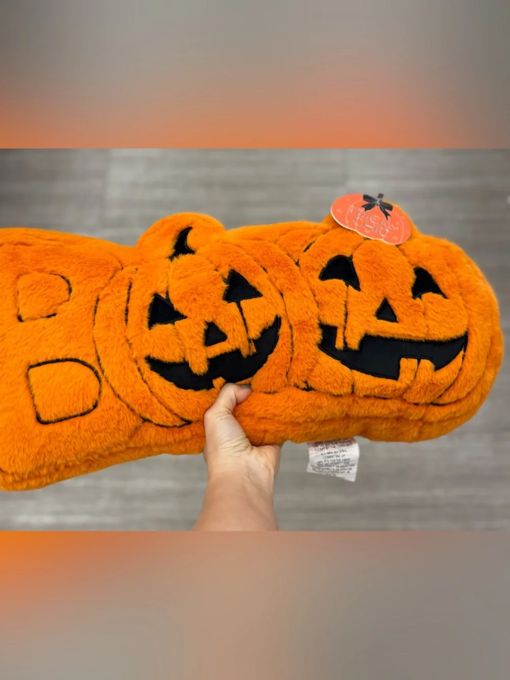 Pumpkin Jack-O'-Lantern pillow - Orange